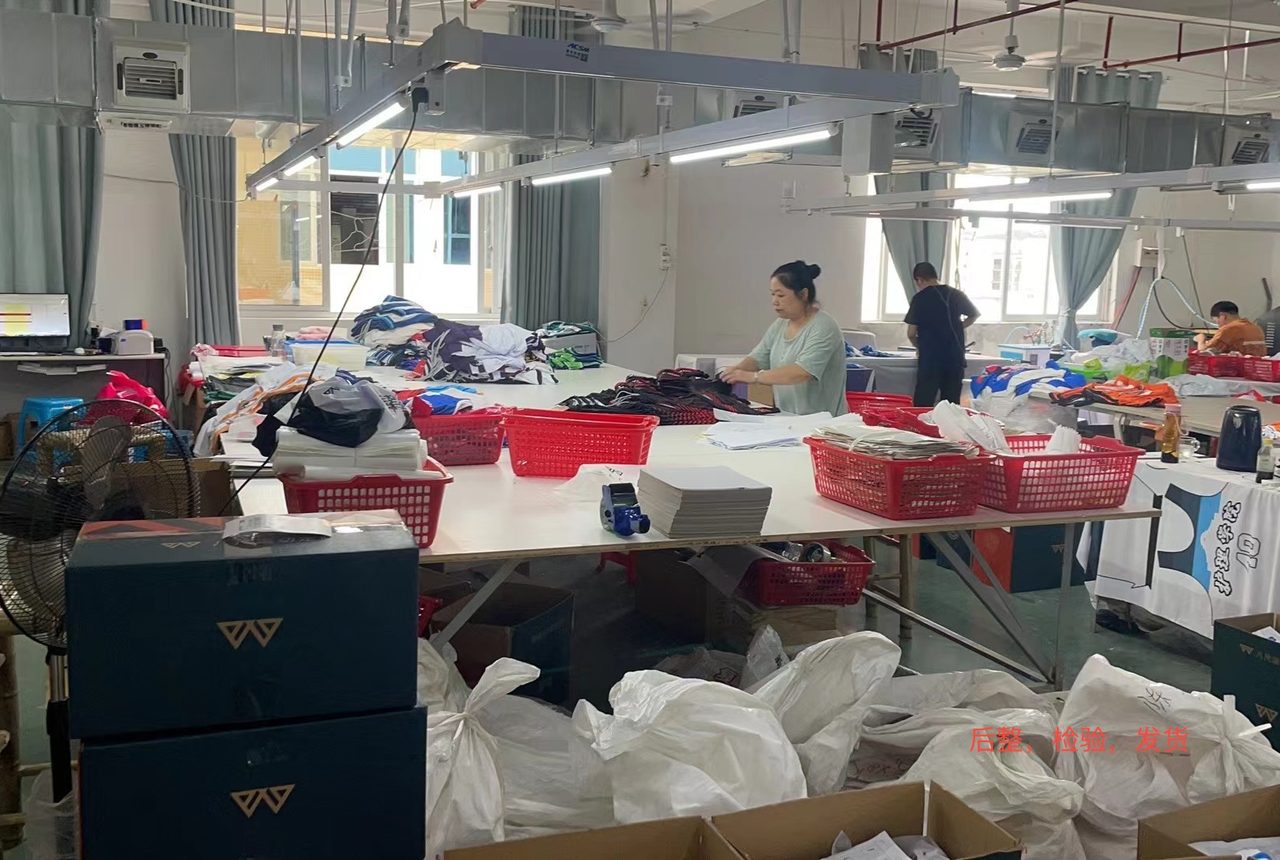 BACHI SPORTS finishing and quality-control workshop